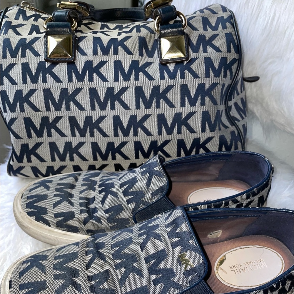 Michael Kors Navy Blue Loafers Size 8.5M w/Satchel
